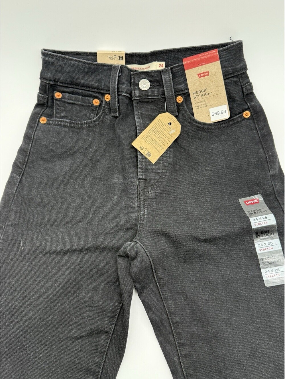 Levi’s Wedgie Straight Women’s Jeans 24x28 High Rise Stretch Black NWT